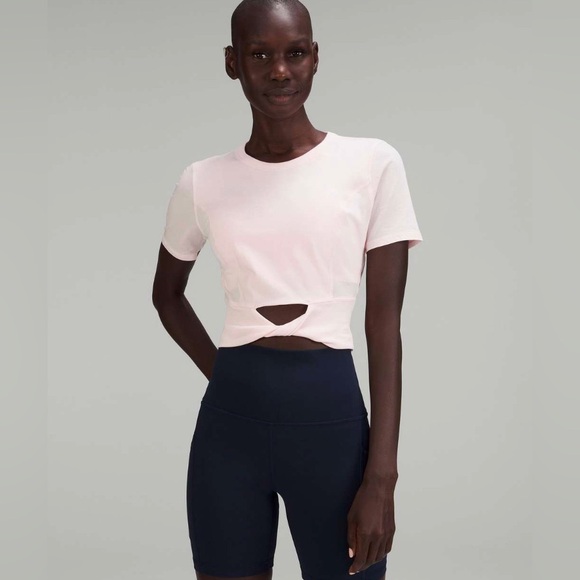 NWT Lululemon Cropped Cotton Ribbed-Band T-Shirt Strawberry Milkshake Sz 6 - Picture 3 of 6